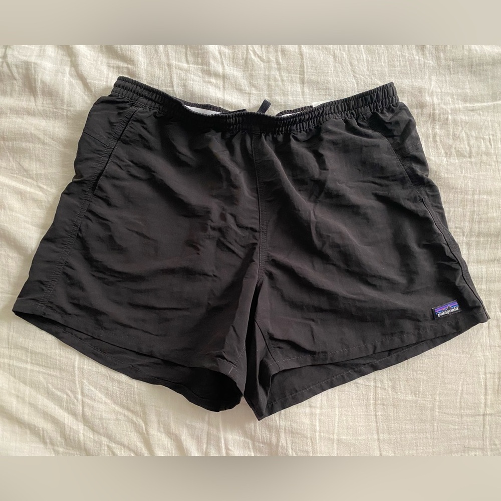 Patagonia Women’s Baggies 5in - Black, Large